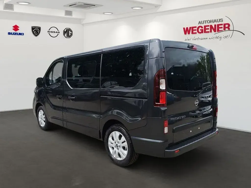 Neu Nissan Primastar Tekna 170 PS (125 kW) 2026 Comete grey Van / Kleinbus