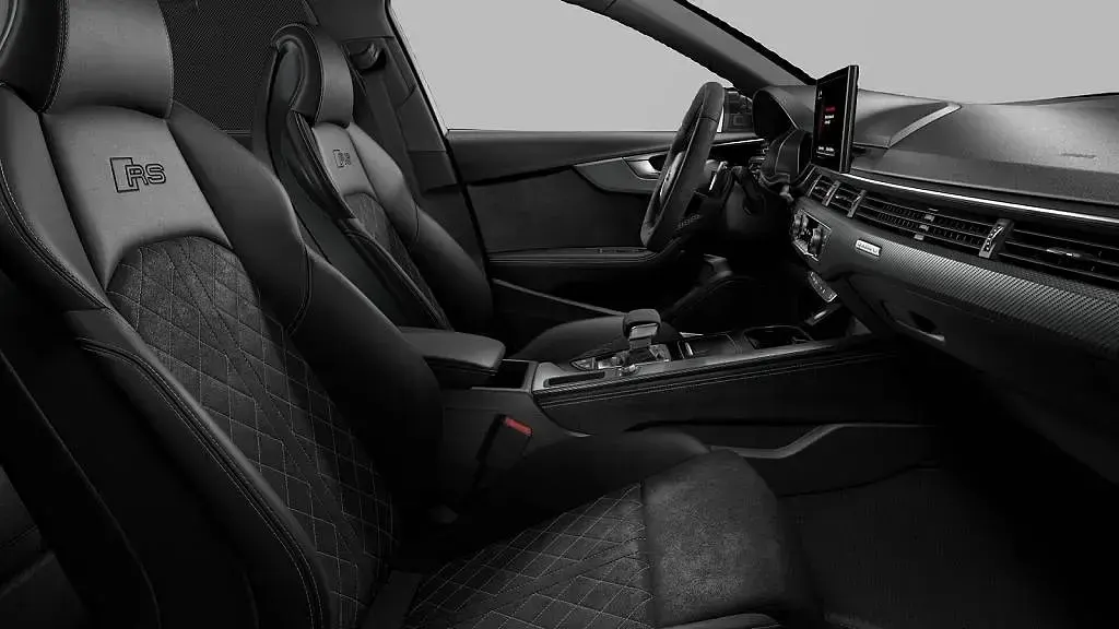 Usata Audi RS4 450 CV (330 kW) 2022 Verde Station wagon