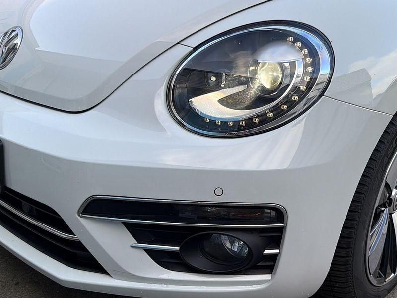 Gebraucht VW Beetle Allstar 105 PS (77 kW) 2017 Weiß Kleinwagen