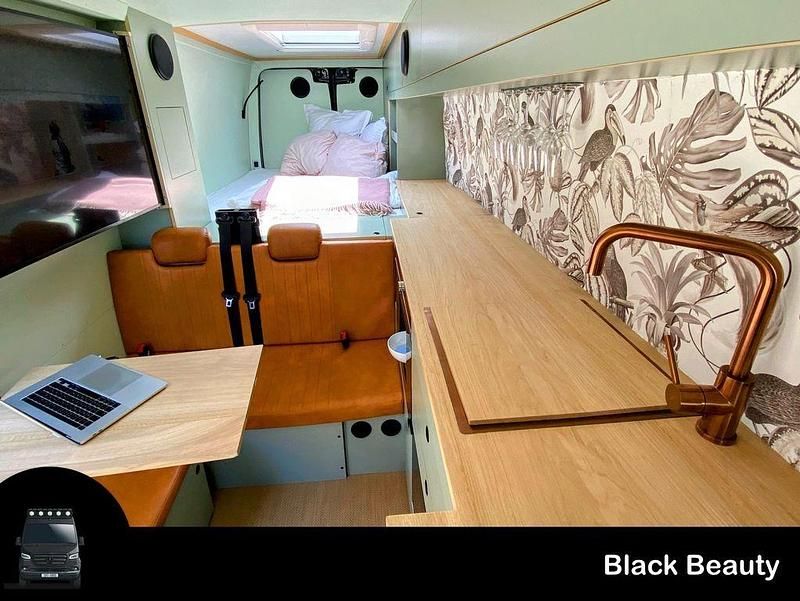 Gebraucht Mercedes Sprinter 170 PS (125 kW) 2020 Schwarz Van