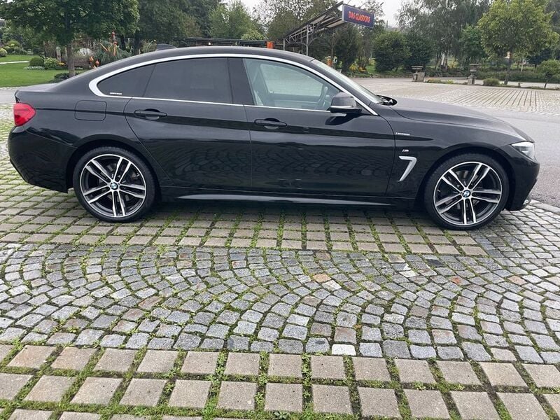 Schwarz Gebraucht 2018 BMW 430 Gran Coupé M Sport Coupé | 22.490 € (Guter Preis) - Bild 1/4