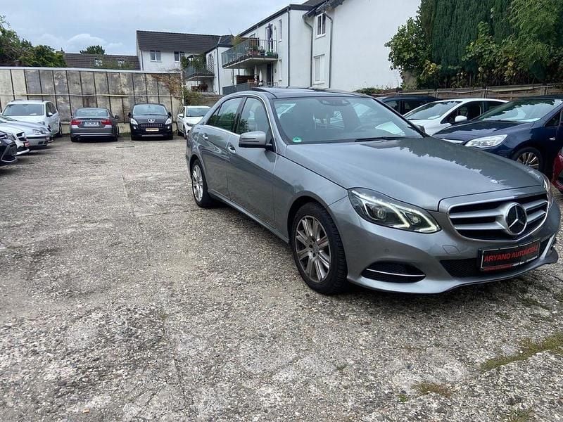 Gebraucht Mercedes E350 252 PS (185 kW) 2013 Silber Limousine