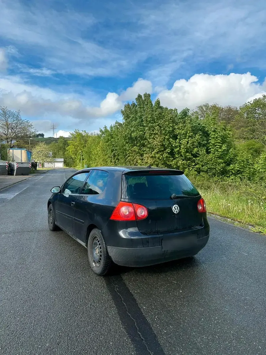 Gebraucht VW Golf V 140 PS (102 kW) 2004 Kleinwagen