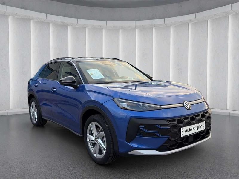 Gebraucht VW T-Roc 150 PS (110 kW) 2025 Blau SUV