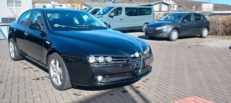 Ozean schwarz Gebraucht 2006 Alfa Romeo 159 Distinctive Limousine | 11.990 € - Bild 1/4