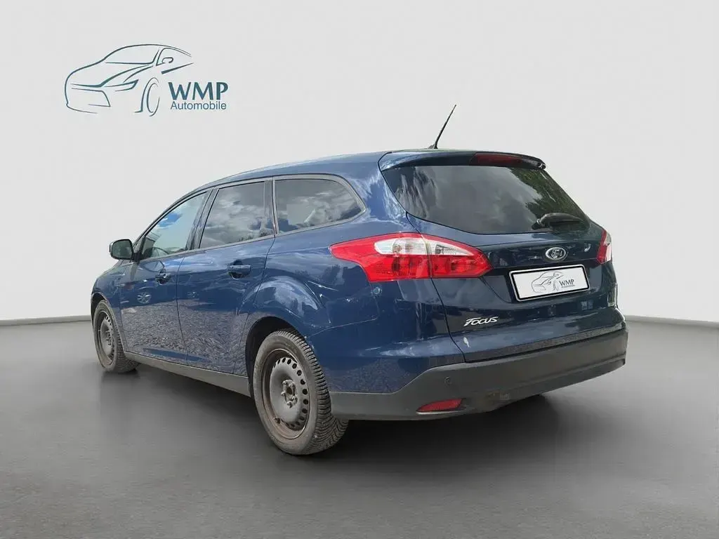 Gebraucht Ford Focus SYNC Edition 125 PS (91 kW) 2013 Blau Limousine