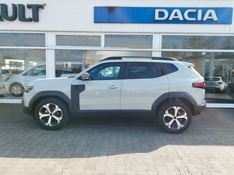 Neu Dacia Duster Journey 101 PS (74 kW) 2025 Sandsteinbeige SUV