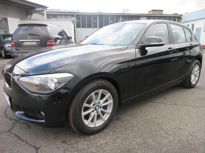 Gebraucht BMW 116 Advantage 136 PS (100 kW) 2015 Schwarz Kleinwagen