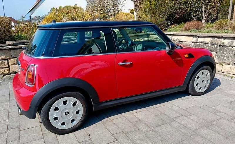 Gebraucht Mini Cooper 120 PS (88 kW) 2007 Rot Kleinwagen