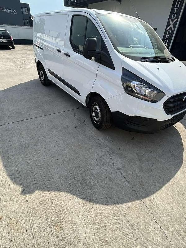 Weiß Gebraucht 2018 Ford Transit Custom Basis Abholung | 8.350 € (Fairer Preis) - Bild 1/4