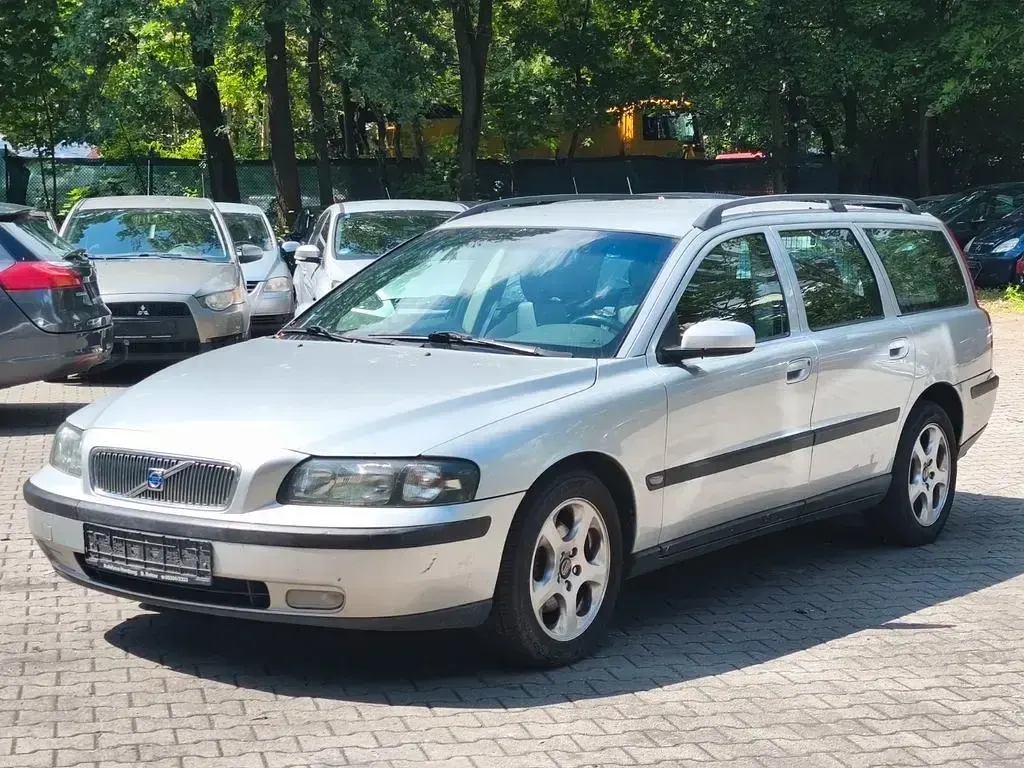 Gebraucht Volvo V70 163 PS (119 kW) 2004 Grau Kombi