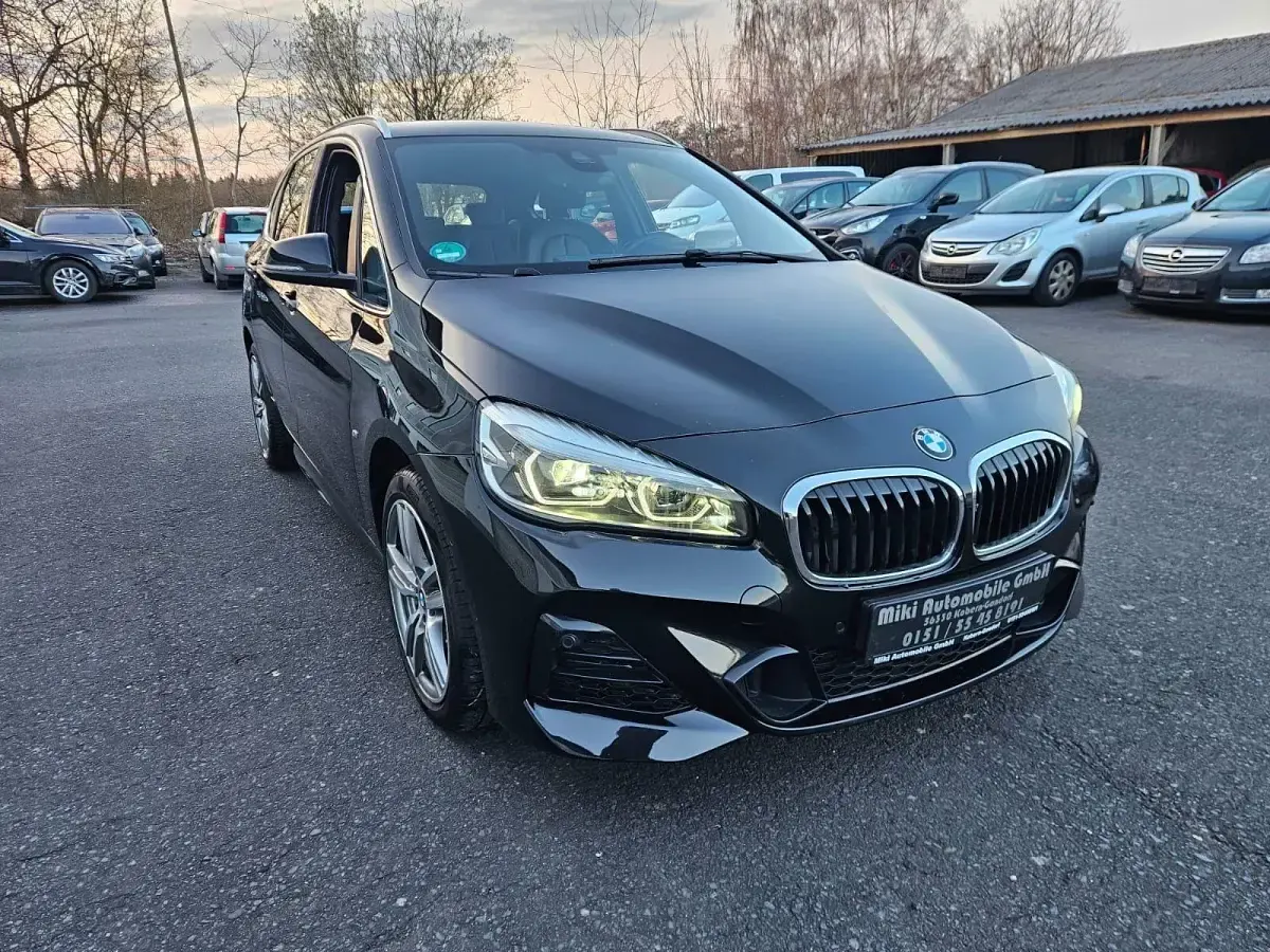 Gebraucht BMW 225 Active Tourer Performance 224 PS (164 kW) 2020 Schwarz Van / Kleinbus