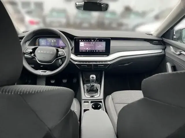 Nowe Skoda Octavia Selection 150 KM (110 kW) 2026 Biały Sedan/Limuzyna