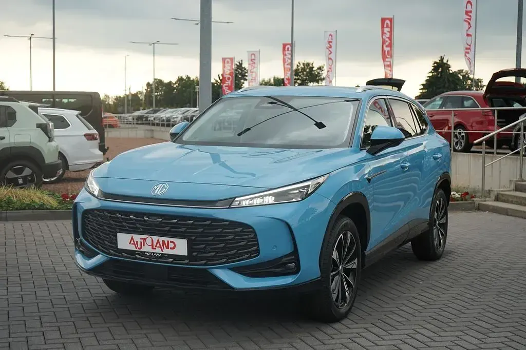 Neu MG HS Luxury 170 PS (125 kW) 2025 Andere SUV