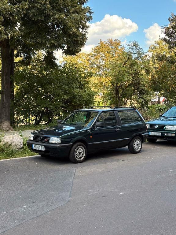 Grün Gebraucht 1993 VW Polo GT Kleinwagen | 2.500 € - Bild 1/4