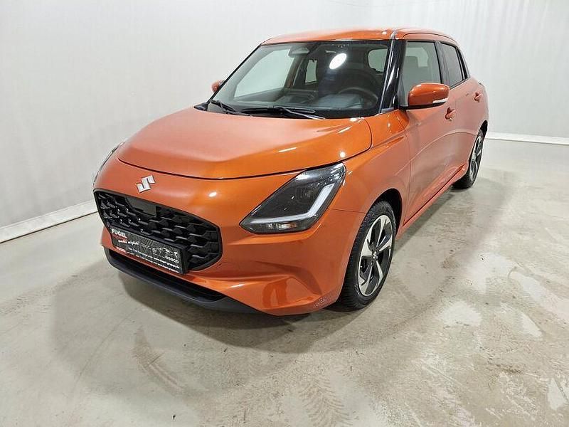 Gebraucht Suzuki Swift 83 PS (61 kW) 2025 Orange Kleinwagen