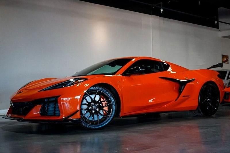 Neu Corvette Z06 670 PS (492 kW) 2025 Orange