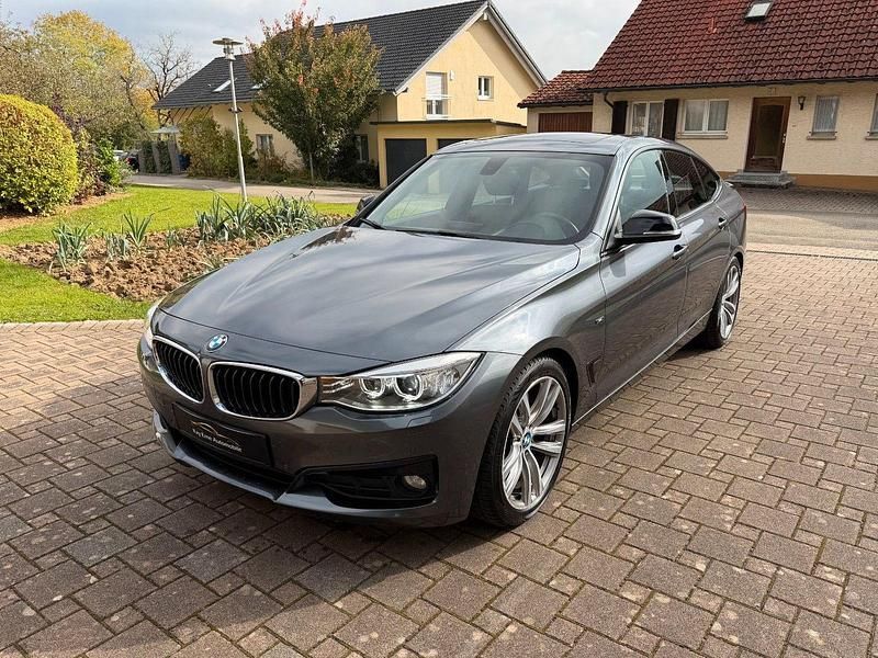 Grau Gebraucht 2013 BMW 320 Gran Turismo Comfort Edition Kombi | 17.350 € (Fairer Preis) - Bild 1/4