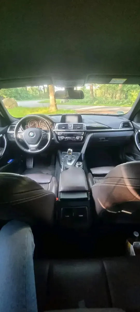 Gebraucht BMW 330 258 PS (189 kW) 2017 Schwarz Limousine