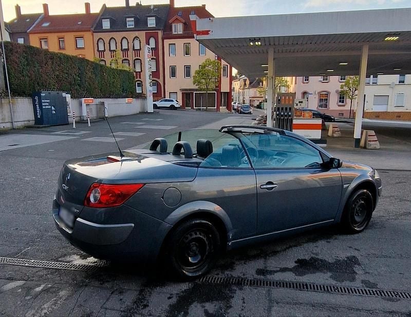Gebraucht Renault Mégane Cabriolet 120 PS (88 kW) 2006 Grau Cabrio