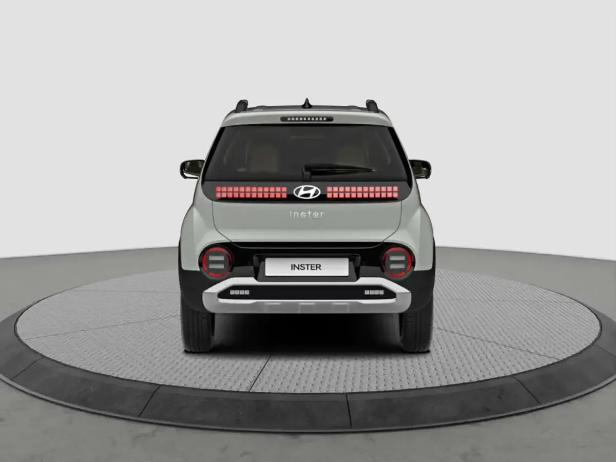 Neu Hyundai Inster Prime 85 kW (116 PS) 2026 Atlas white / sol Kleinwagen