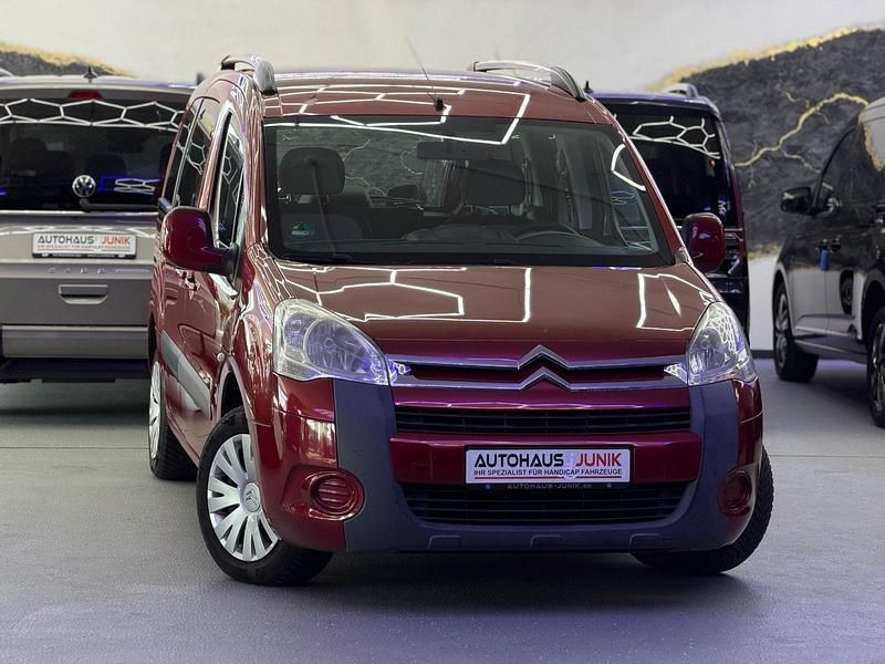 Gebraucht Citroën Berlingo 98 PS (72 kW) 2012 Rot Van / Kleinbus