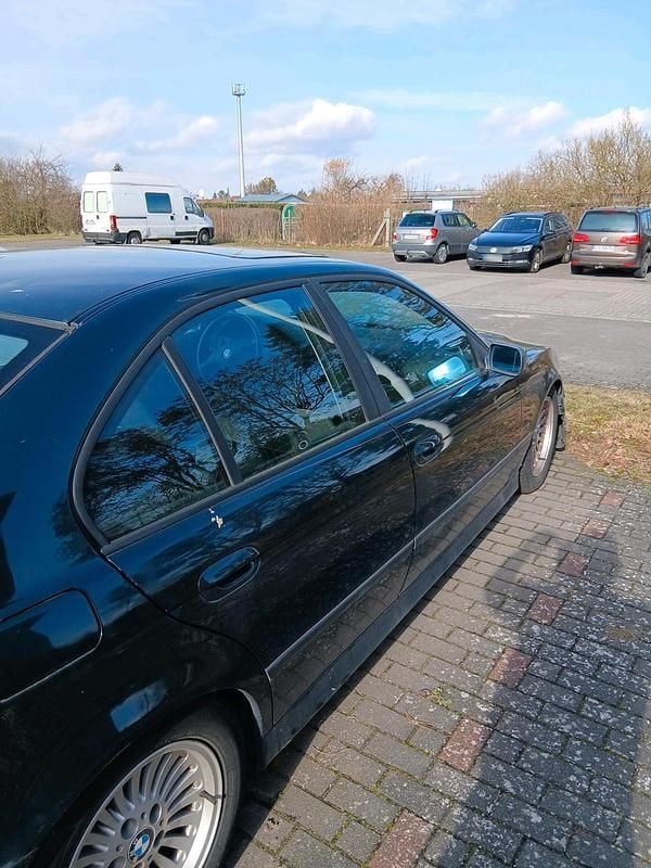Gebraucht BMW 523 152 PS (111 kW) 1998 Grün Limousine