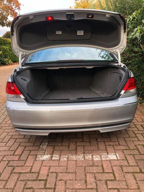 Second-hand BMW 740 306 CP (225 kW) 2006 Argintiu Berlinǎ