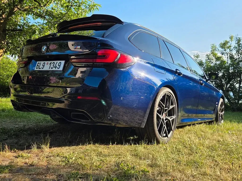 Gebraucht BMW 540 M Sport 333 PS (244 kW) 2022 Blau Kombi