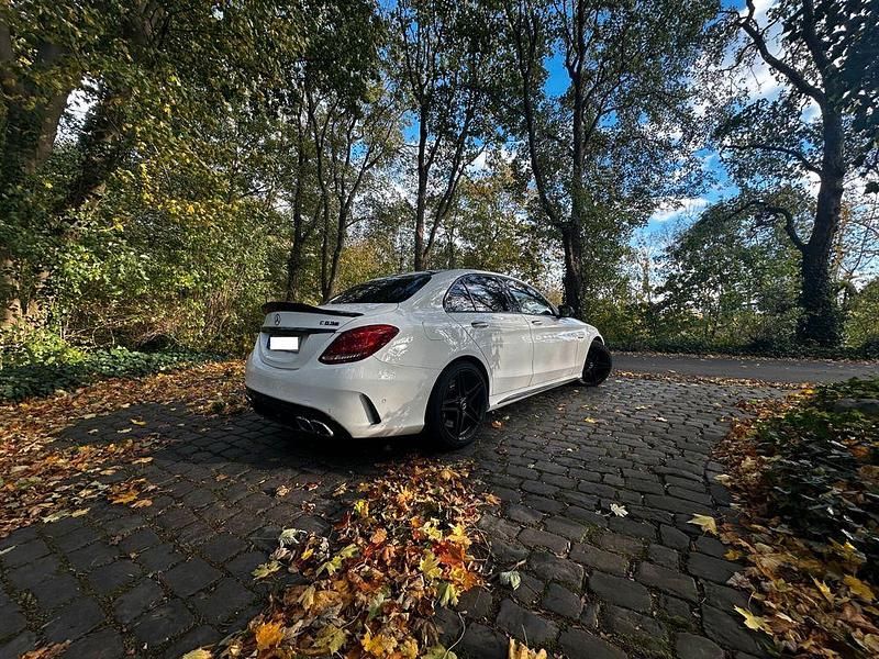 Gebraucht Mercedes C63 AMG AMG 476 PS (350 kW) 2017 Weiß Limousine