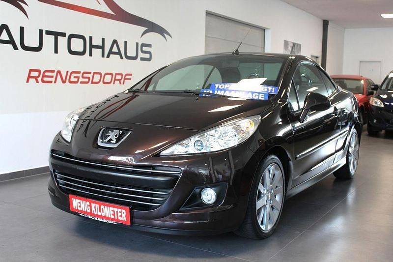 Braun Gebraucht 2012 Peugeot 207 CC Allure Cabrio | 6.990 € (Etwas zu teuer) - Bild 1/4