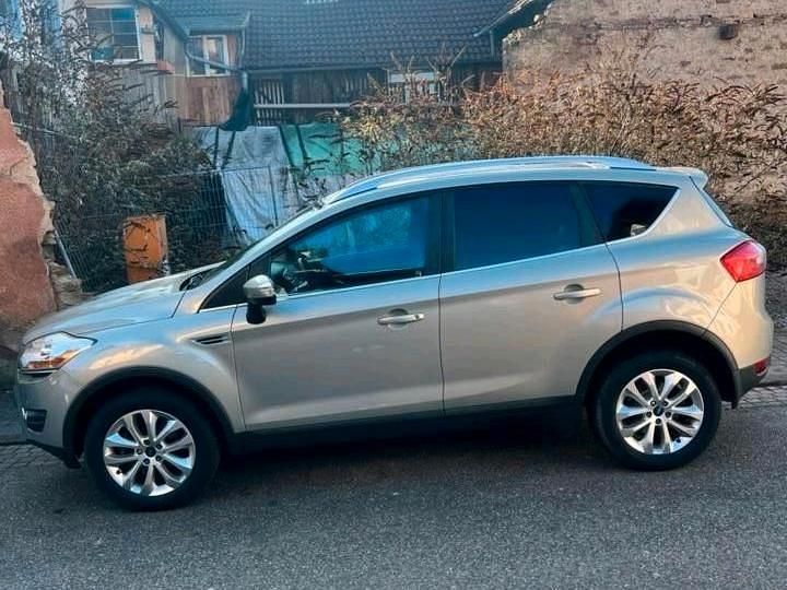 Gebraucht Ford Kuga 136 PS (100 kW) 2009 Grau SUV