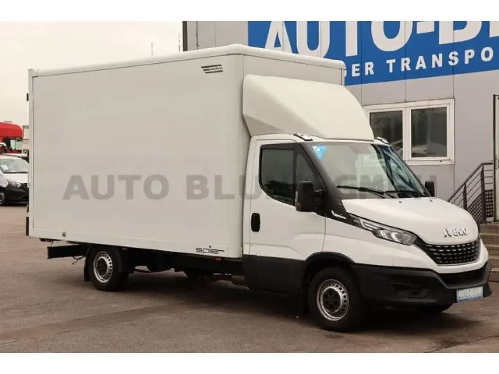 Gebraucht Iveco Daily 136 PS (100 kW) 2020 White ic 194 Van