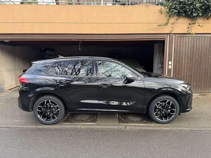 Second-hand Cupra Terramar 150 CP (110 kW) 2025 Negru SUV