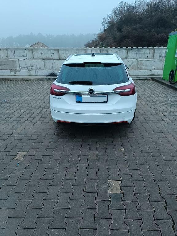 Gebraucht Opel Insignia 136 PS (100 kW) 2016 Weiß Kombi