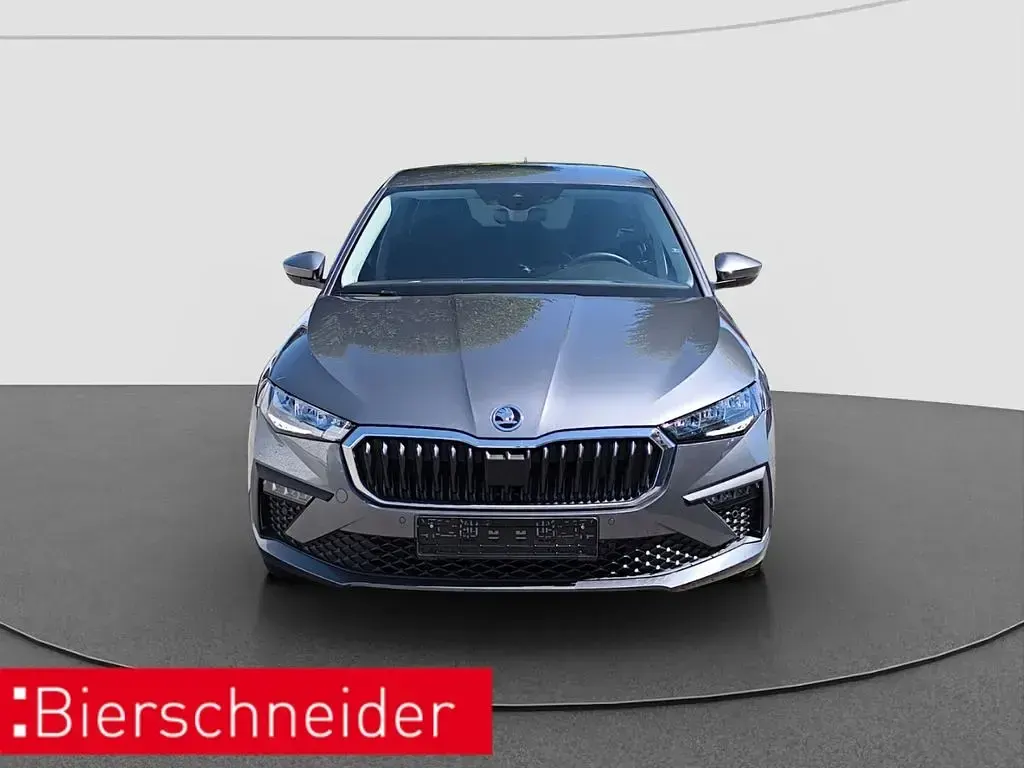 Gebraucht Skoda Scala Drive 116 PS (85 kW) 2025 Grau Kleinwagen