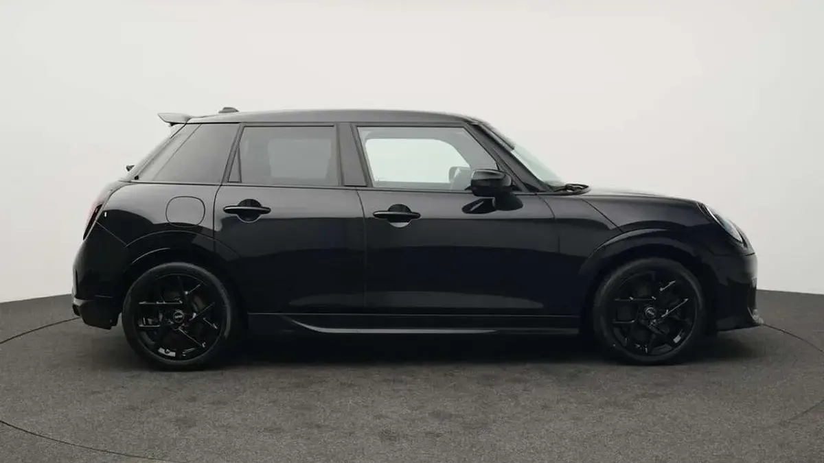 Gebraucht Mini John Cooper Works 204 PS (150 kW) 2025 Schwarz Kleinwagen
