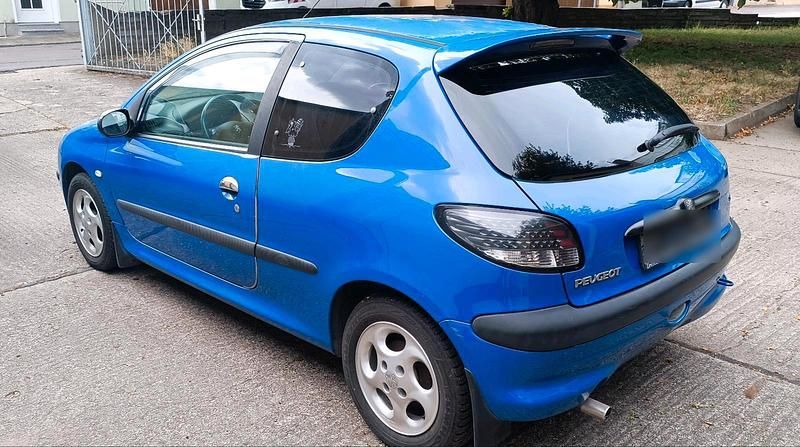 Gebraucht Peugeot 206 75 PS (55 kW) 2000 Blau Kleinwagen