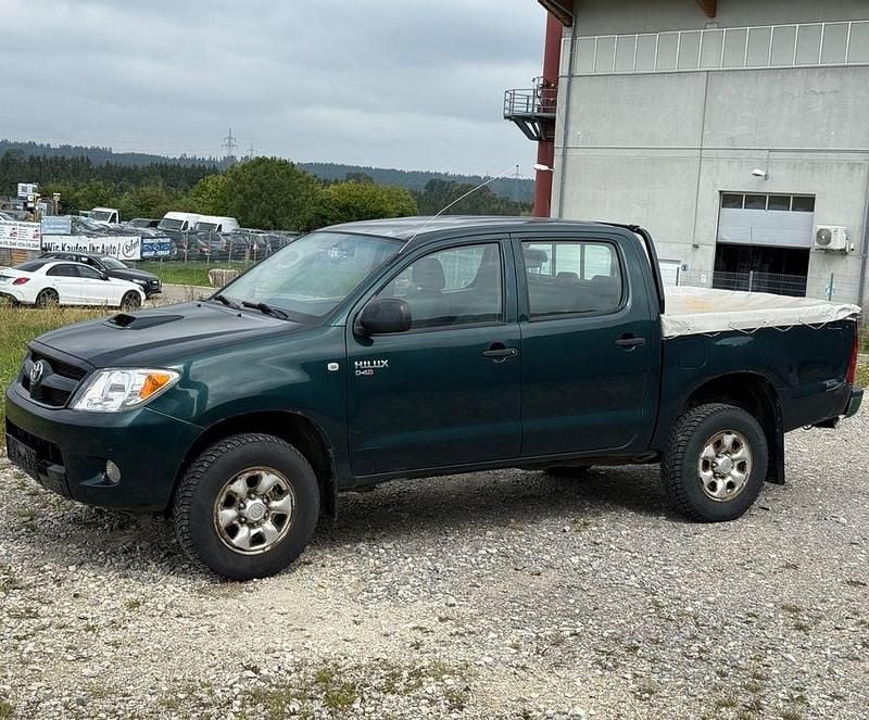 Grün Gebraucht 2007 Toyota HiLux Abholung | 8.200 € (Superpreis) - Bild 1/4