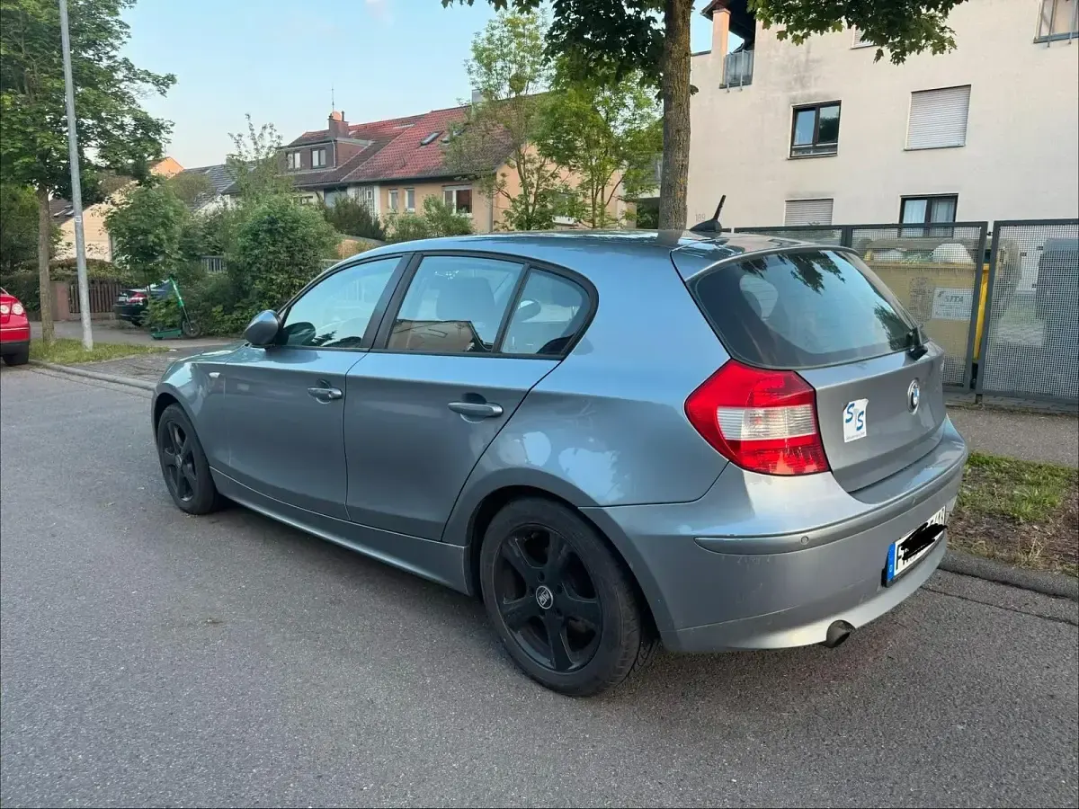 Gebraucht BMW 120 Advantage 150 PS (110 kW) 2006 Grau Kleinwagen