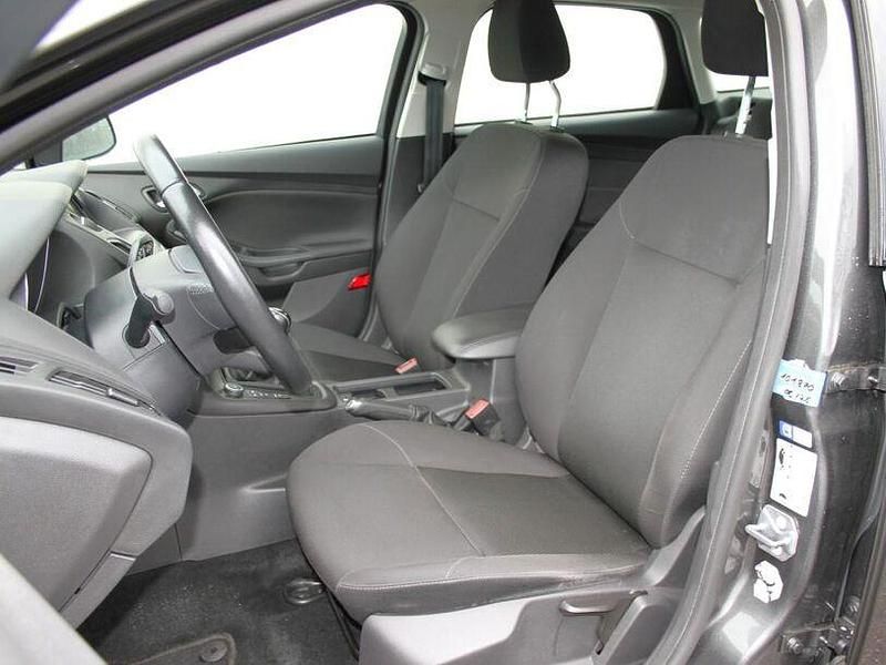 Gebraucht Ford Focus Business Edition 150 PS (110 kW) 2018 Grau Kombi