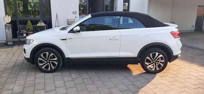 Gebraucht VW T-Roc Cabriolet Active 150 PS (110 kW) 2021 Weiß Cabrio