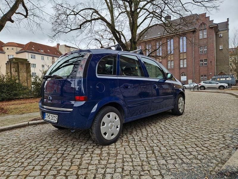 Gebraucht Opel Meriva Edition 125 PS (91 kW) 2009 Blau Van / Kleinbus
