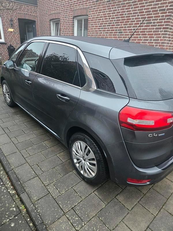 Gebraucht Citroën C4 Picasso 120 PS (88 kW) 2016 Grau Van / Kleinbus