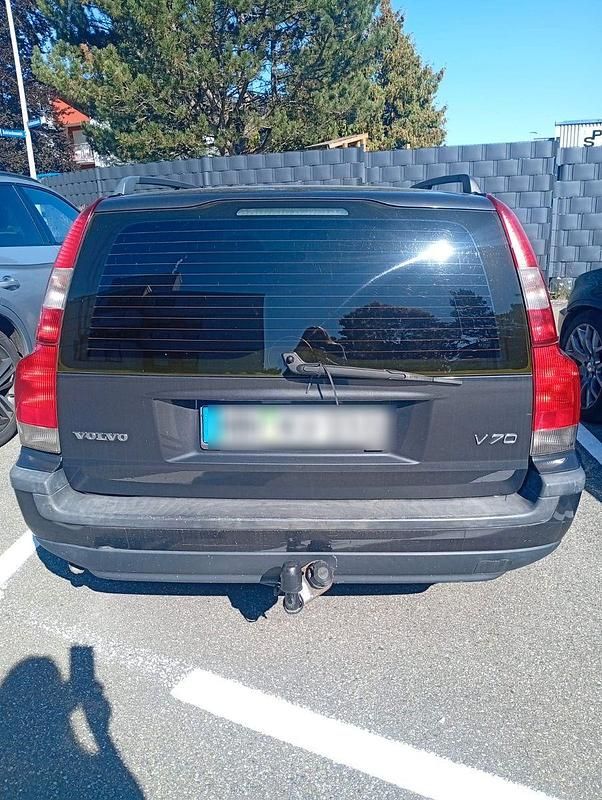 Schwarz Gebraucht 2002 Volvo V70 Kombi | 500 € (Guter Preis) - Bild 1/4