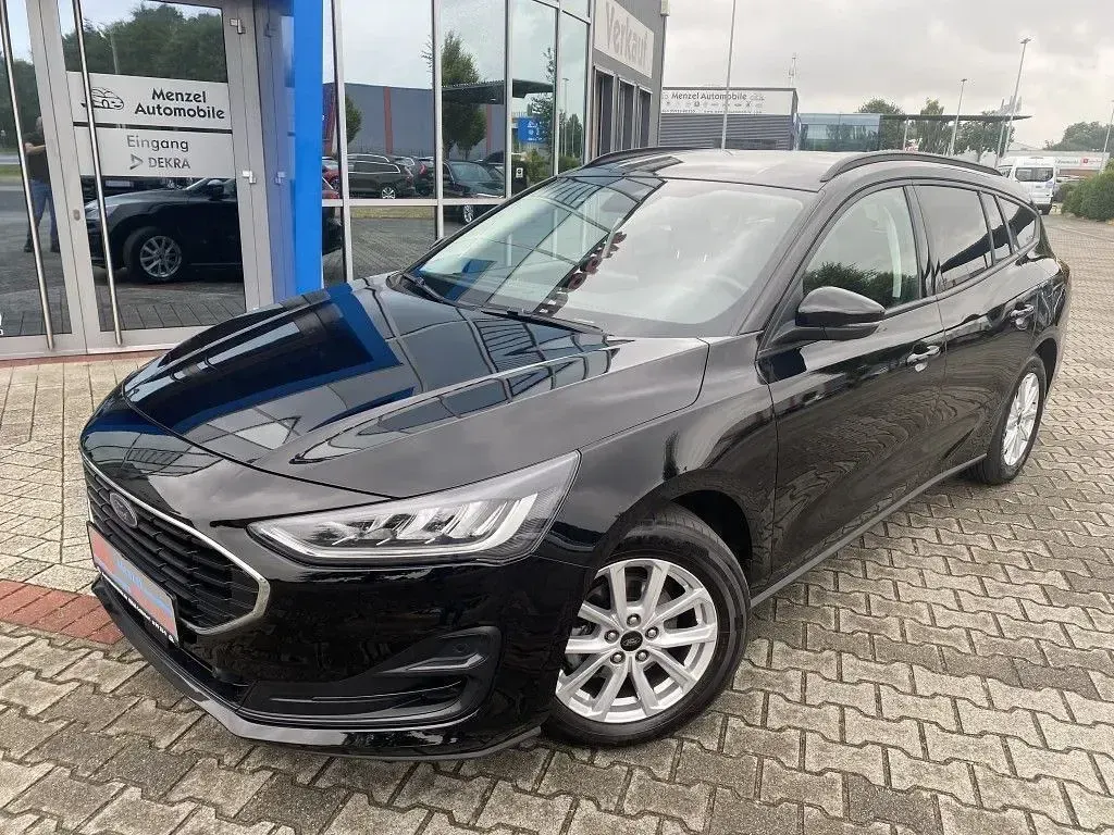 Gebraucht Ford Focus 120 PS (88 kW) 2023 Schwarz Limousine