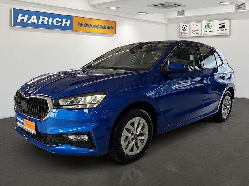 Blau Gebraucht 2025 Skoda Fabia Limousine | 19.790 € (Fairer Preis) - Bild 1/4