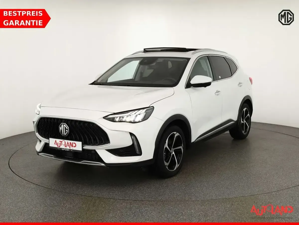 Second-hand MG HS Luxury 162 CP (119 kW) 2024 Alb SUV
