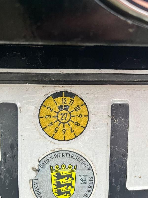 Gebraucht Ford Fiesta Ambiente 82 PS (60 kW) 2010 Schwarz Kleinwagen