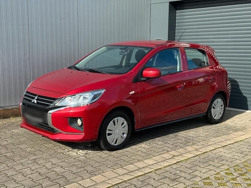 Gebraucht Mitsubishi Space Star 71 PS (52 kW) 2025 Rot Kleinwagen